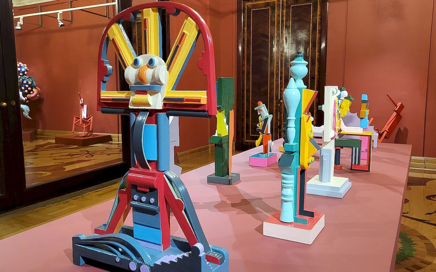 В Русском музее открылась масштабная выставка «Взрослым вход разрешён»